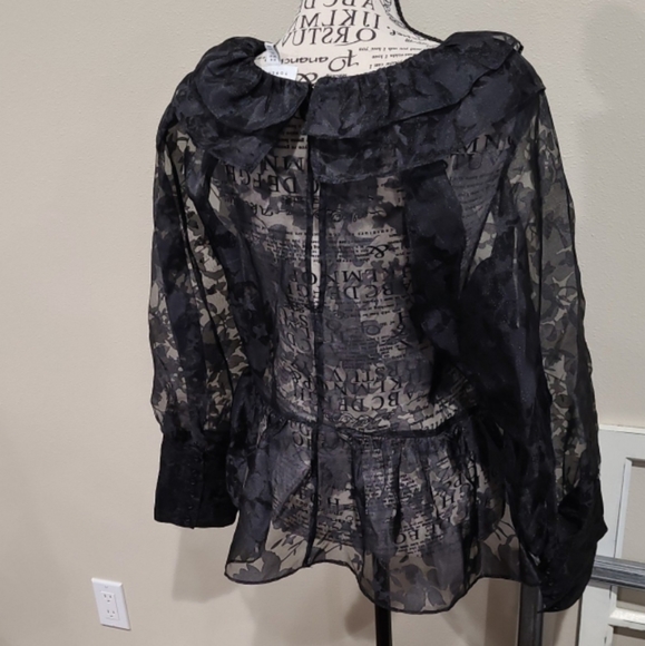 Topshop womens SZ 6 Sheer Blk. Floral layer top Goth, dark fairy,lacey, romantic - Picture 5 of 10